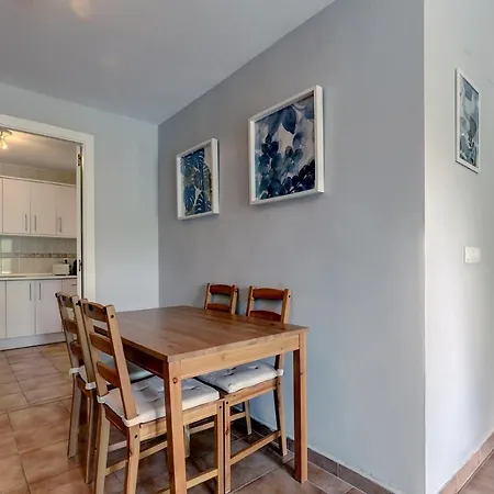 Amplio Apartamento Calahonda. Apartment