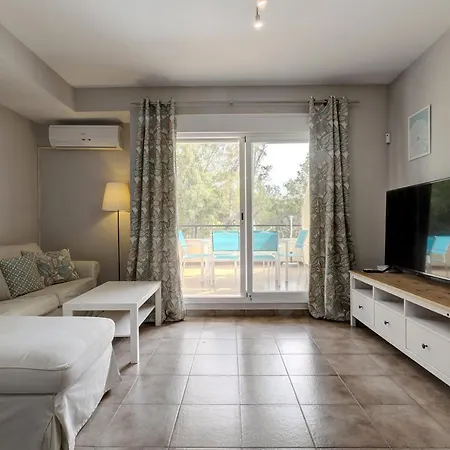 Amplio Apartamento Calahonda. Apartment